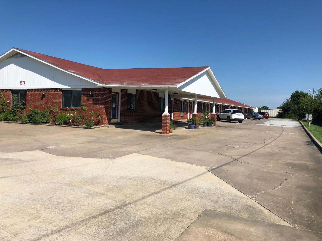 Economy Inn Springdale Exterior photo